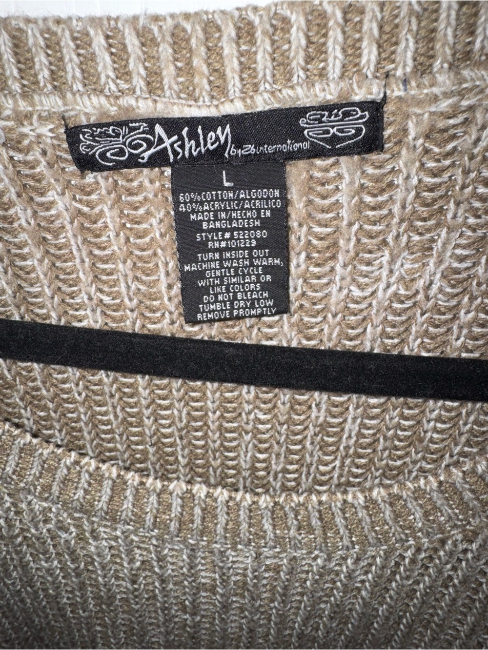 Ashley by 26 International Women’s Large Taupe Chunky Knit Oversized Pocket - Picture 3 of 5